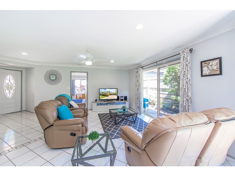 8 Duchess Street, Clontarf QLD 4019