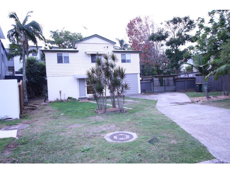 6 Ella Street, Redcliffe QLD 4020