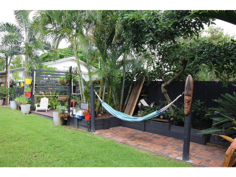 205 Oxley Avenue, Margate QLD 4019