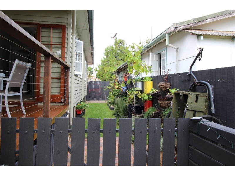 205 Oxley Avenue, Margate QLD 4019