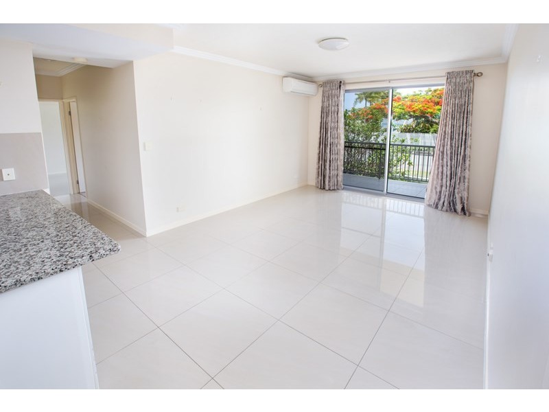 3/32 Rock Street, Scarborough QLD 4020