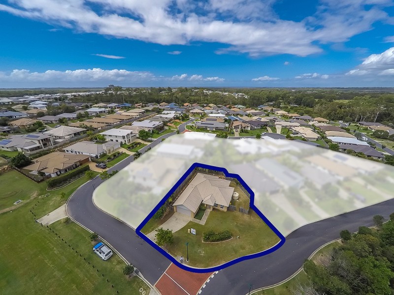 7 Stirling Esplanade, Griffin QLD 4503