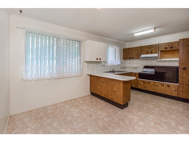 19 Waterton Street, Clontarf QLD 4019