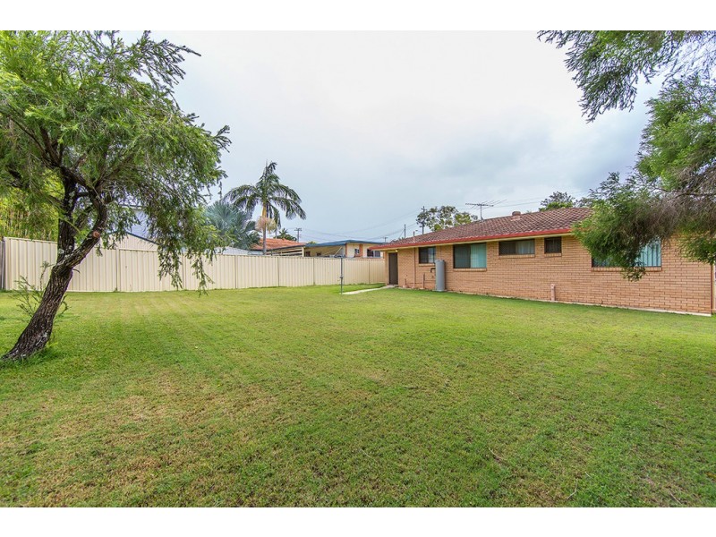 19 Waterton Street, Clontarf QLD 4019