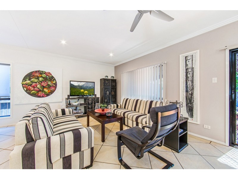 9 Walsh Street, Redcliffe QLD 4020