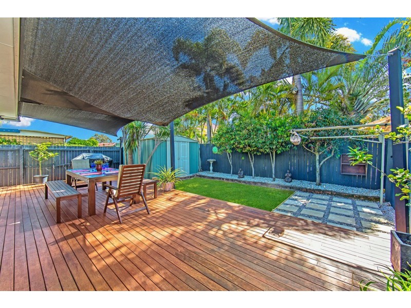 9 Walsh Street, Redcliffe QLD 4020