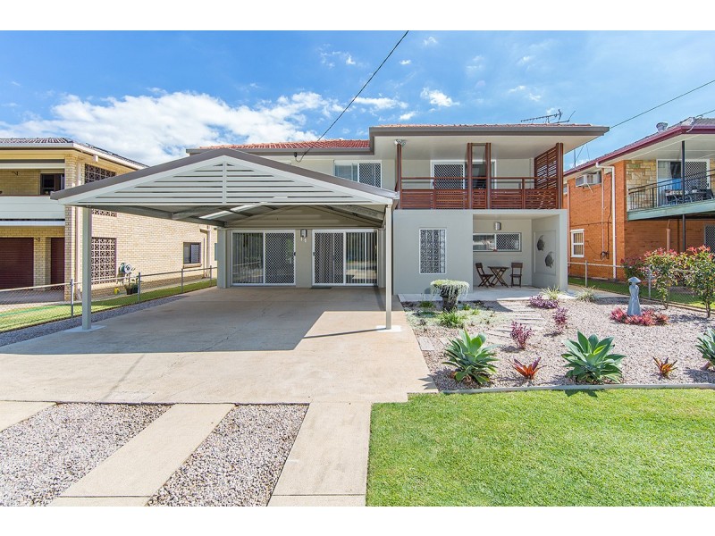 14 Deborah Street, Clontarf QLD 4019