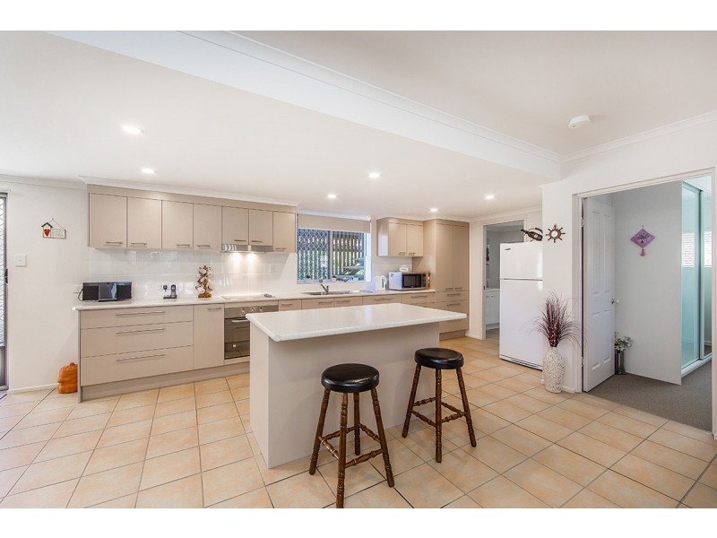 14 Deborah Street, Clontarf QLD 4019