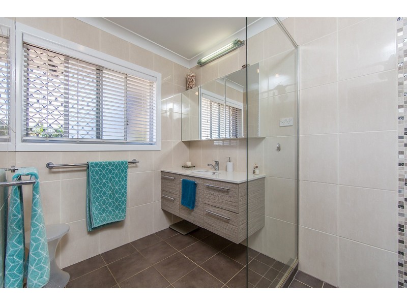 14 Deborah Street, Clontarf QLD 4019