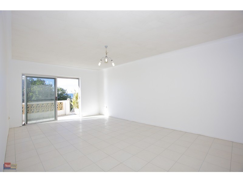 5/52 Prince Edward Parade, Redcliffe QLD 4020