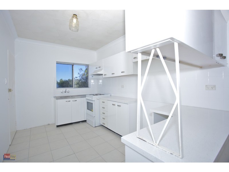 5/52 Prince Edward Parade, Redcliffe QLD 4020