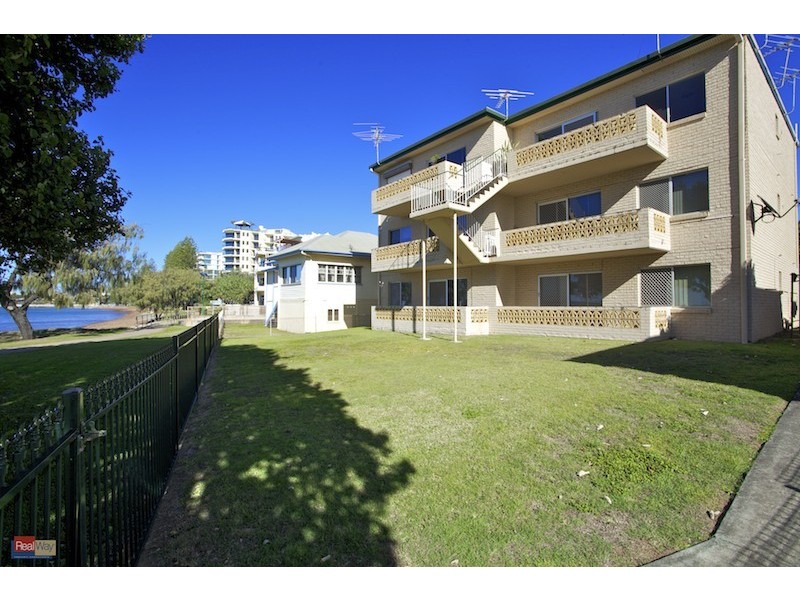 5/52 Prince Edward Parade, Redcliffe QLD 4020