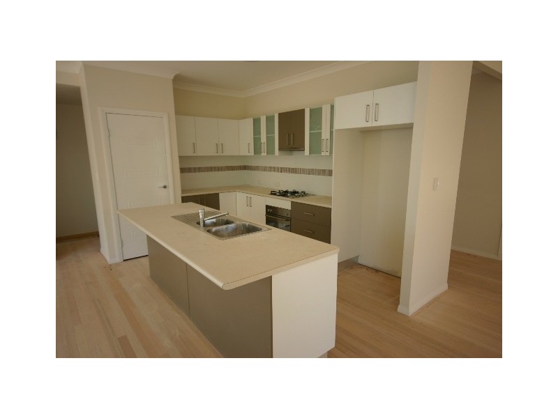 94 Dover Road, Redcliffe QLD 4020