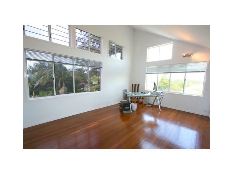 3 Brighton Street, Woody Point QLD 4019