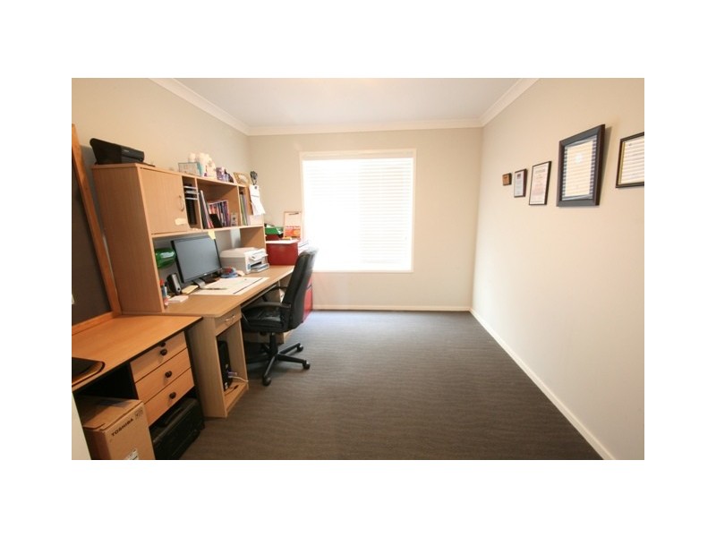 6 Roma Street, Scarborough QLD 4020