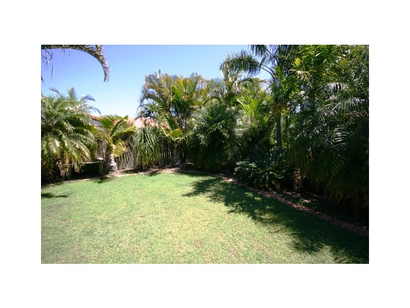 9 Amcord Place, Rothwell QLD 4022