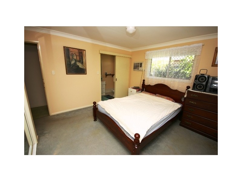 9 Amcord Place, Rothwell QLD 4022