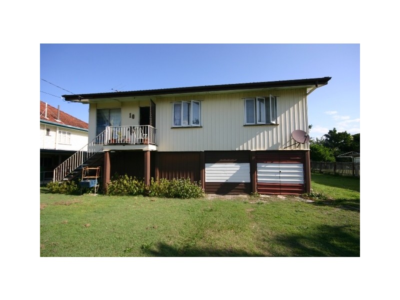 10 Belvedere Street, Clontarf QLD 4019