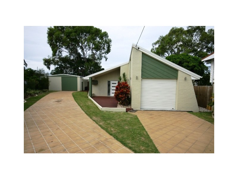 21 Kurrowah Crescent, Margate QLD 4019