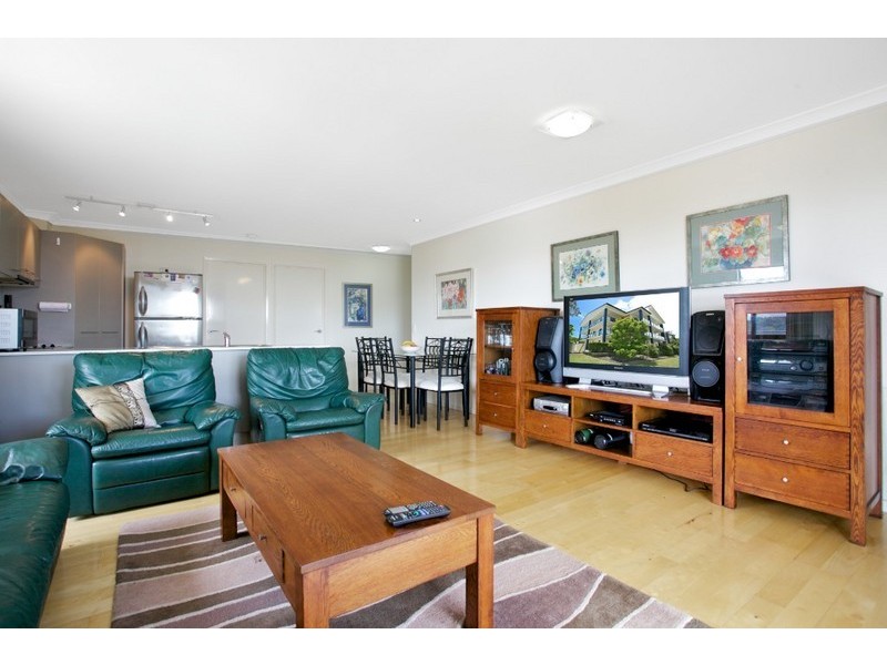 8/28 Murphy Street, Scarborough QLD 4020