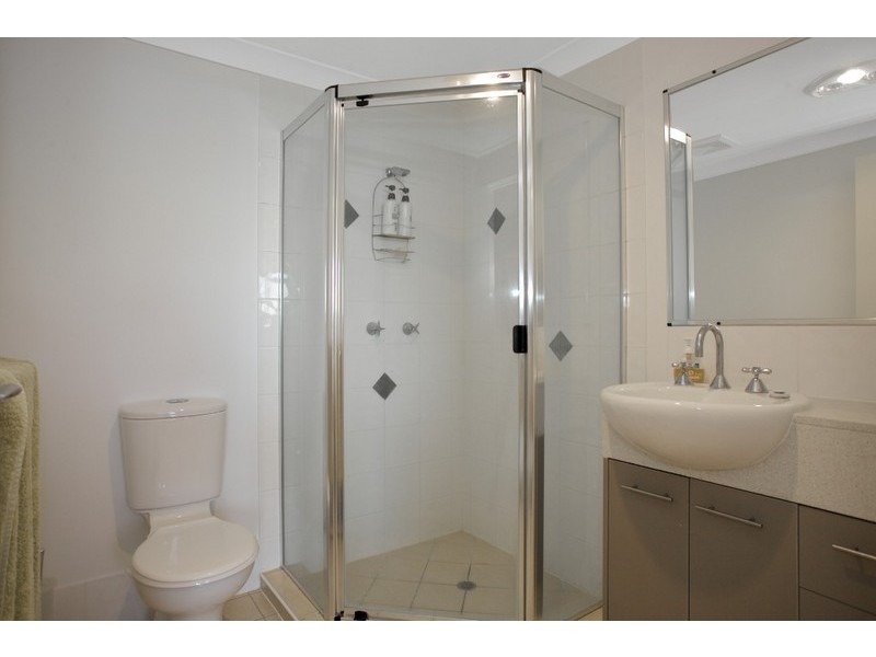 8/28 Murphy Street, Scarborough QLD 4020