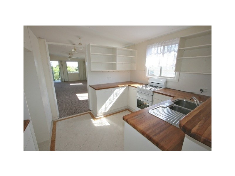 226 King Street, Clontarf QLD 4019