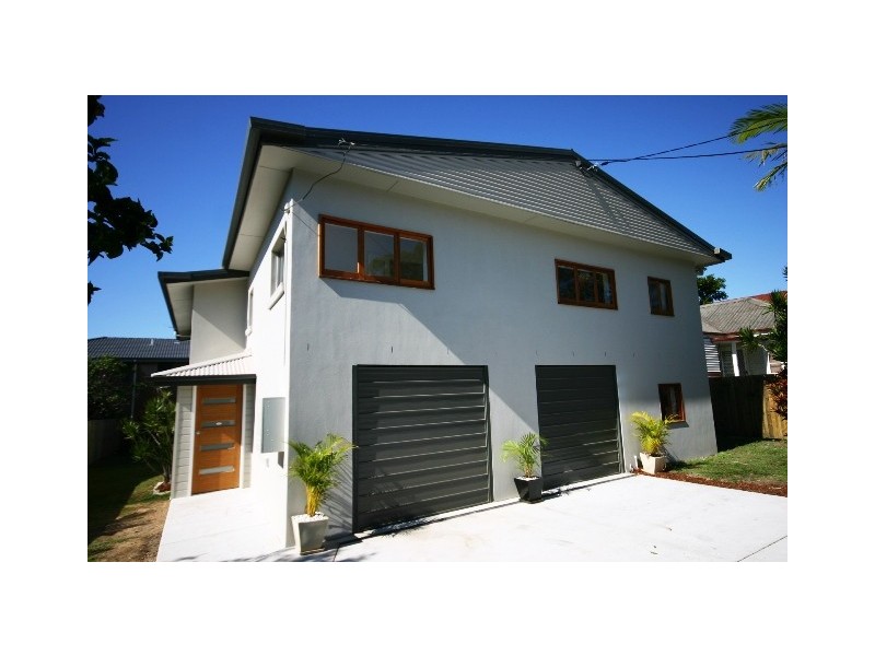 284 Scarborough Road, Scarborough QLD 4020