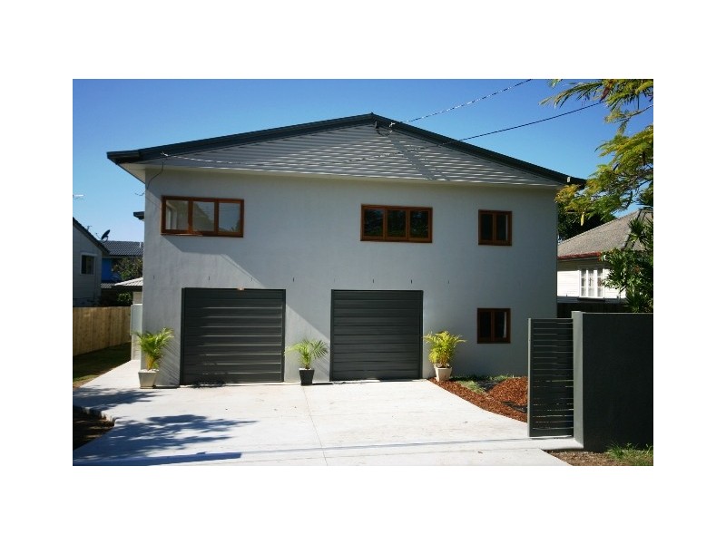 284 Scarborough Road, Scarborough QLD 4020