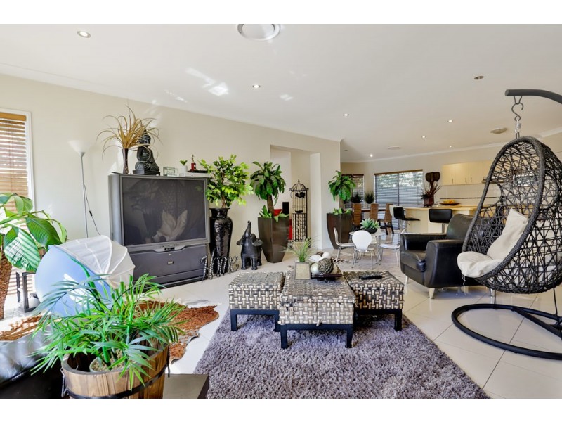 30 Grace Street, Scarborough QLD 4020