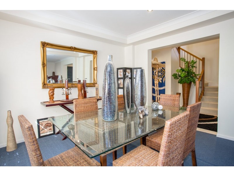 30 Grace Street, Scarborough QLD 4020