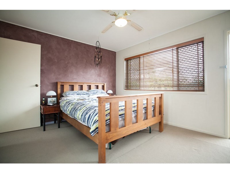 4 Baringa Street, Clontarf QLD 4019