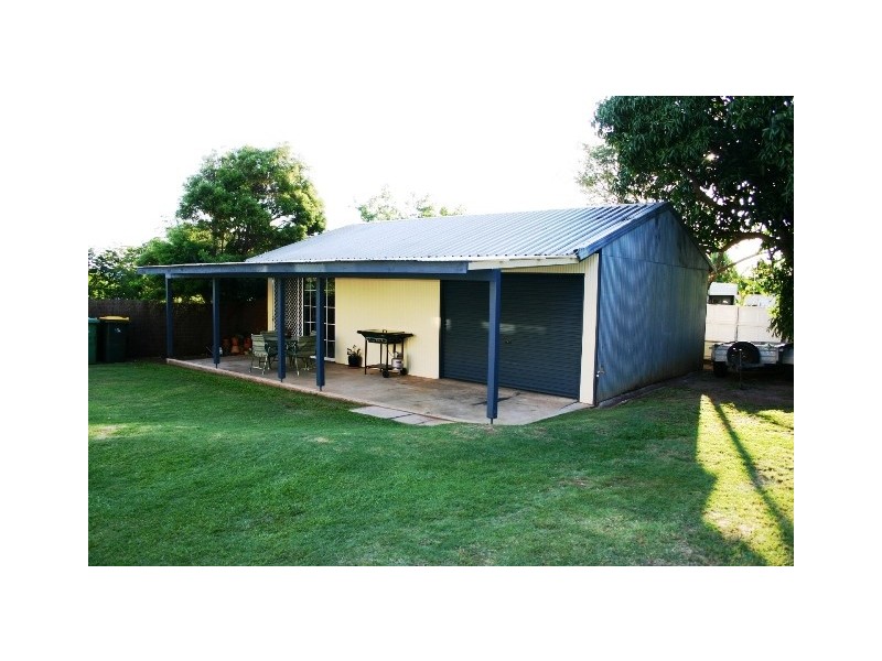 1 Swan Street, Margate QLD 4019