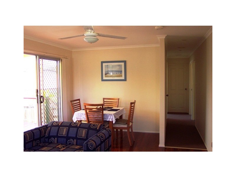 18a Roma Street, Scarborough QLD 4020