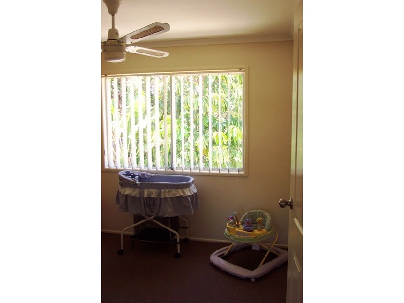 18a Roma Street, Scarborough QLD 4020