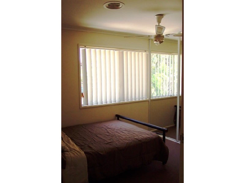 18a Roma Street, Scarborough QLD 4020