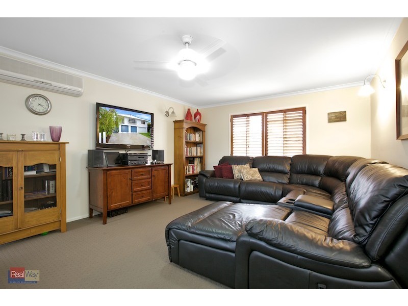 214 Scarborough Road, Scarborough QLD 4020