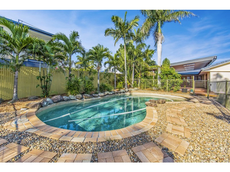 14 Buckingham Street, Margate QLD 4019