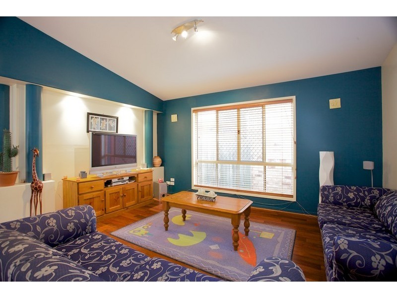 16 Garney Street, Redcliffe QLD 4020