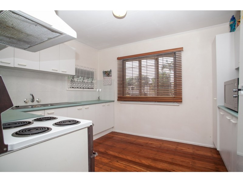 61 Plume Street, Redcliffe QLD 4020