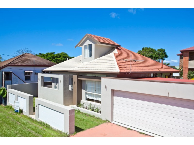 1 Hardiman Street, Woody Point QLD 4019