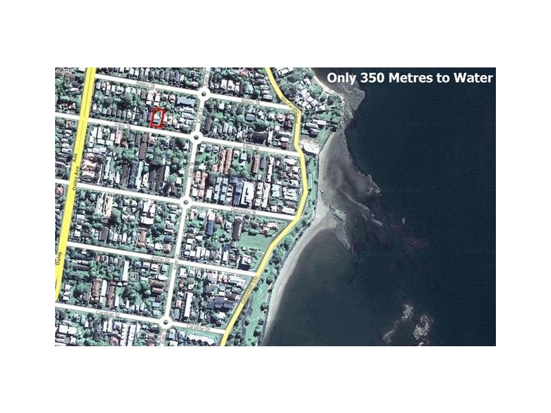 36 Ellen Street, Woody Point QLD 4019