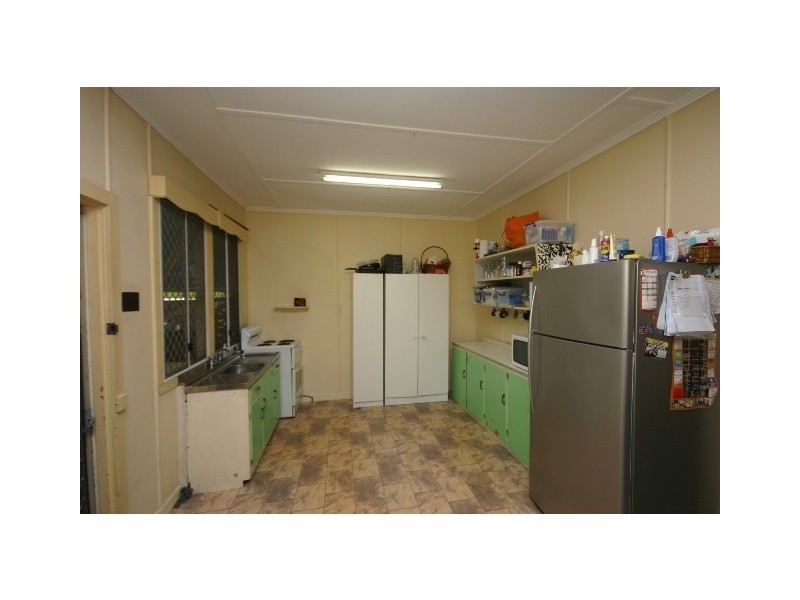 36 Ellen Street, Woody Point QLD 4019