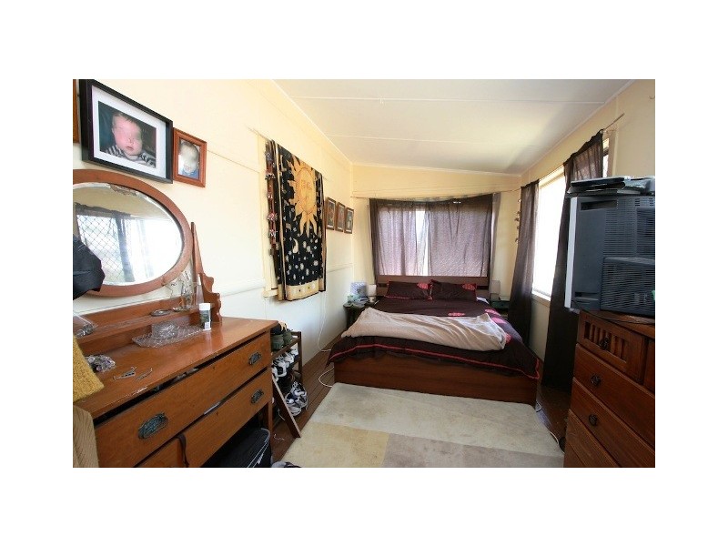 36 Ellen Street, Woody Point QLD 4019