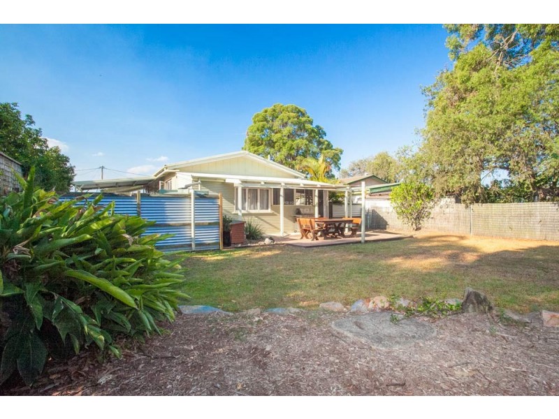 13 Croston Street, Clontarf QLD 4019