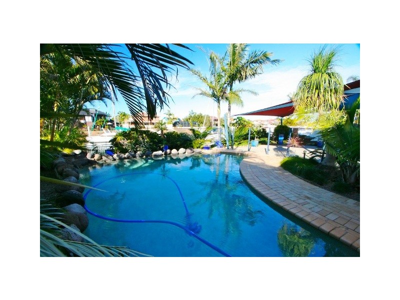 12 Southern Cross Drive, Newport QLD 4020