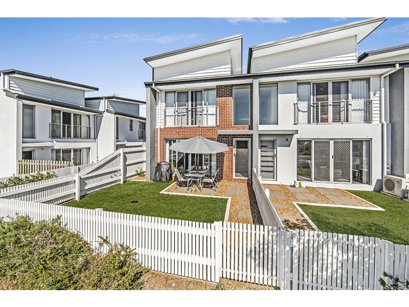 68/1-49 Lavender Drive, Griffin QLD 4503