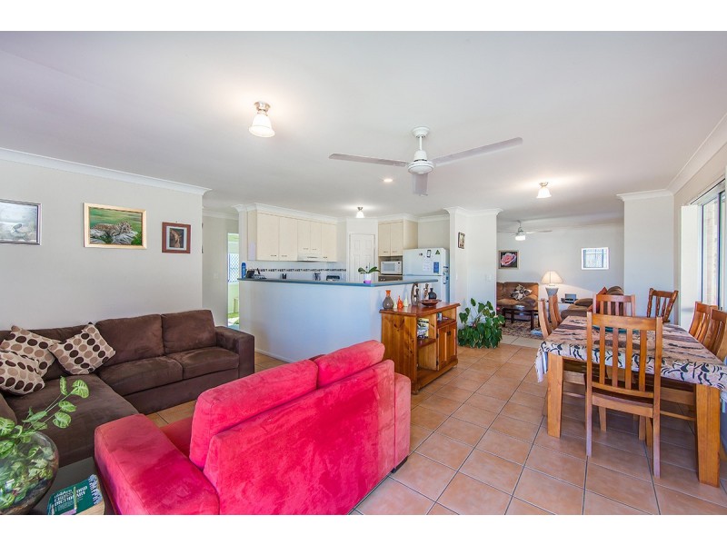 7 Bernays Court, Rothwell QLD 4022