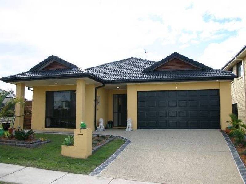 7 Redcedar Street, North Lakes QLD 4509