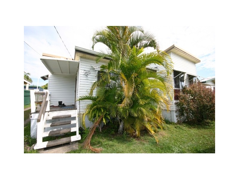 12 Watt Street, Redcliffe QLD 4020