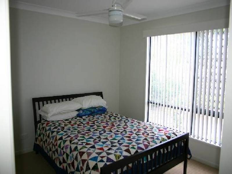 8 Evans Street, Clontarf QLD 4019